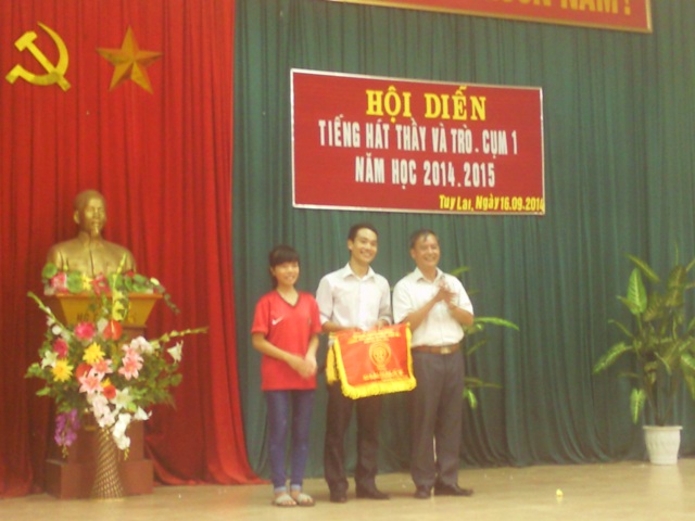 HỘI DIỄN TIẾNG HÁT THẦY VÀ TRÒ CỤM 1 KHỐI THCS