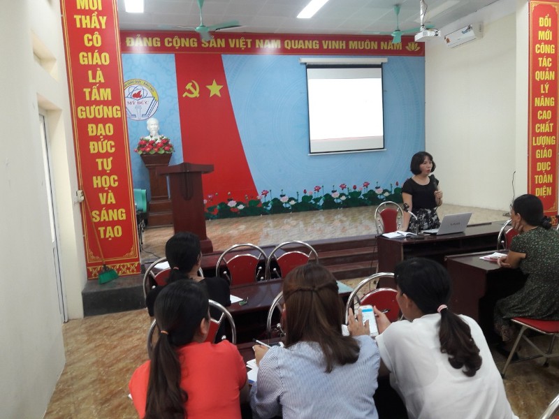 Mỹ Đức thực hiện bồi dưỡng đại trà cho đội ngũ cán bộ quản lý, giáo viên