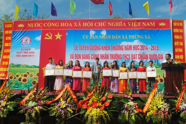 https://myduc.edu.vn/uploads/news/2015_11/khen2_1.jpg
