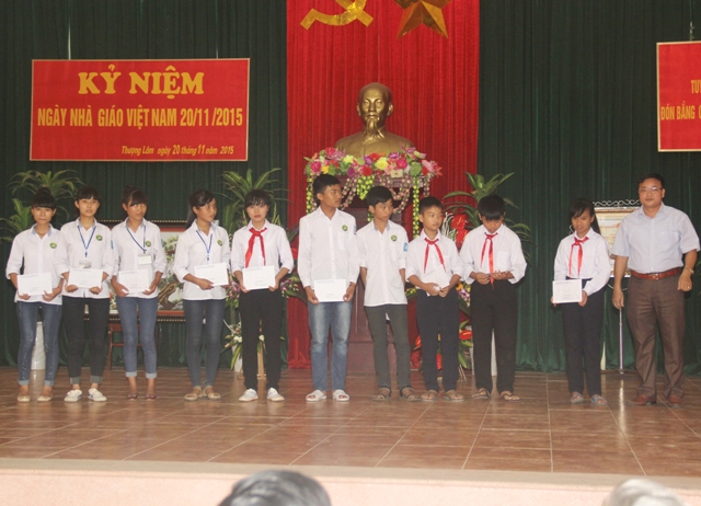 https://myduc.edu.vn/uploads/news/2015_11/khen-hs.jpg