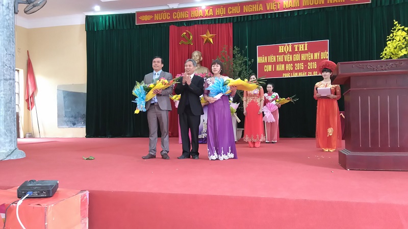 Tin về Hội thi Nhân viên thư viện giỏi cấp THCS năm học 2015-2016