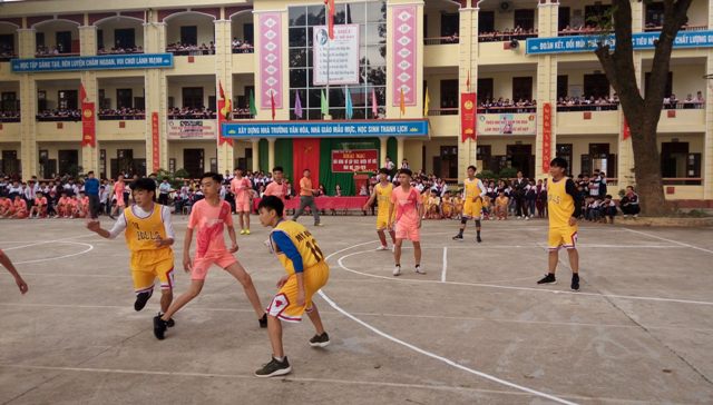 KHAI MẠC VÒNG BẢNG GIẢI BÓNG RỔ HỌC SINH THCS NĂM HỌC 2018-2019